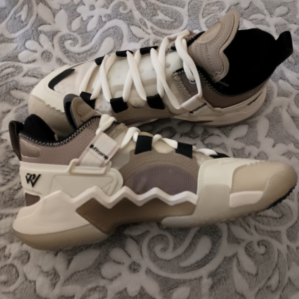 Jordan Why Not .5